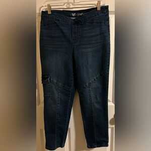 EUC DG2 pull on stretch jeans. Size PM